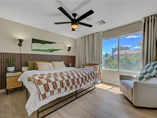 6878 Mesita Ave, Las Vegas, NV 89122