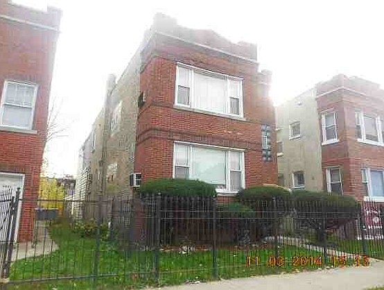 2nd image of 4845 W Wabansia Ave
