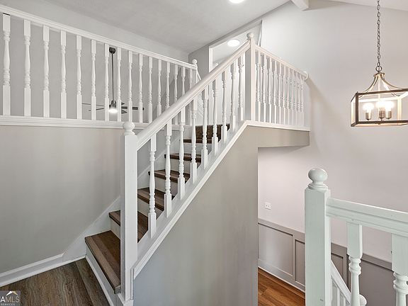 4th image of 695 Durham Ridge Dr NW