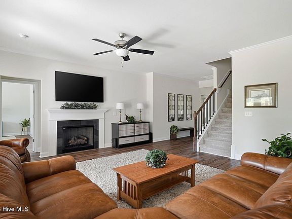 5th image of 103 Rector Drive