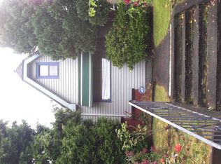 7742 14th Ave NE, Seattle, WA 98115