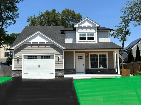 11 St. James Street, Centereach, NY 11720