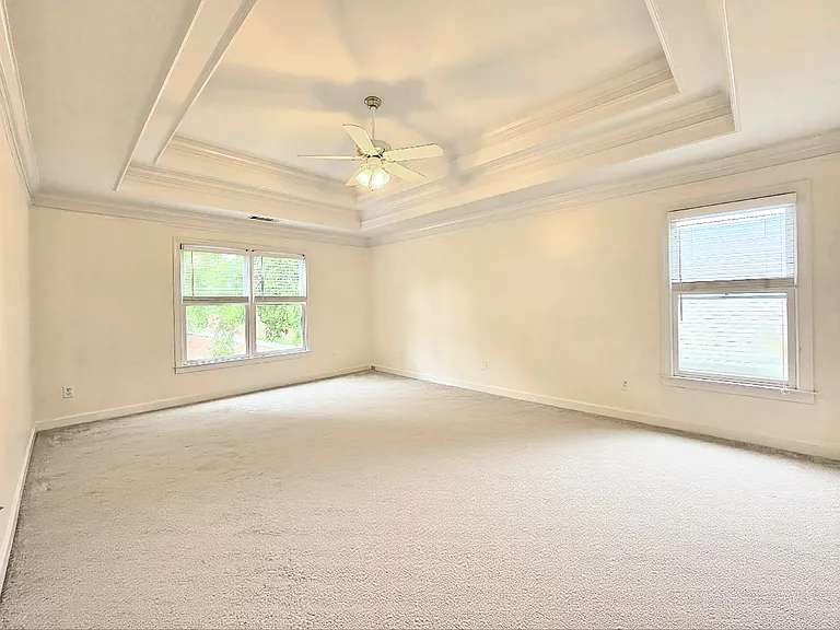 7335 Craigleith Dr — Photo 36