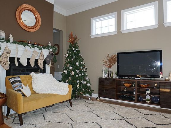 5th image of 1806 Morehead Hill Ct