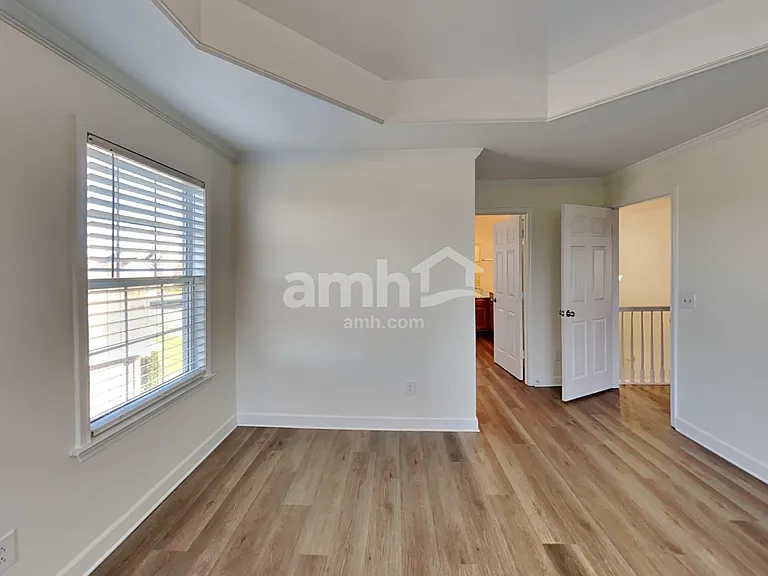 3004 Macon Ct — Photo 10