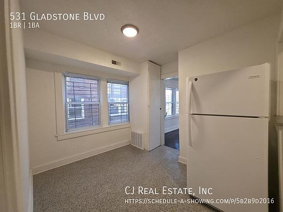 5th image of 531 Gladstone Blvd