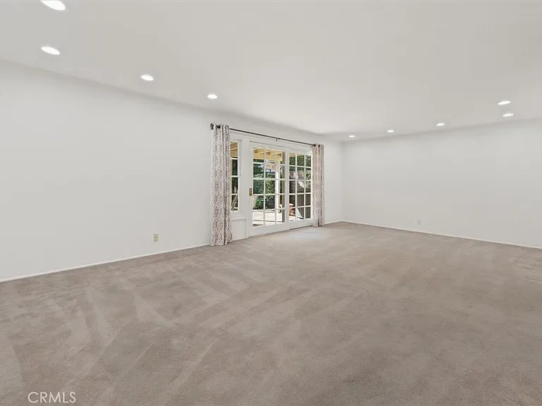 19100 Castlebay Ln — Photo 22
