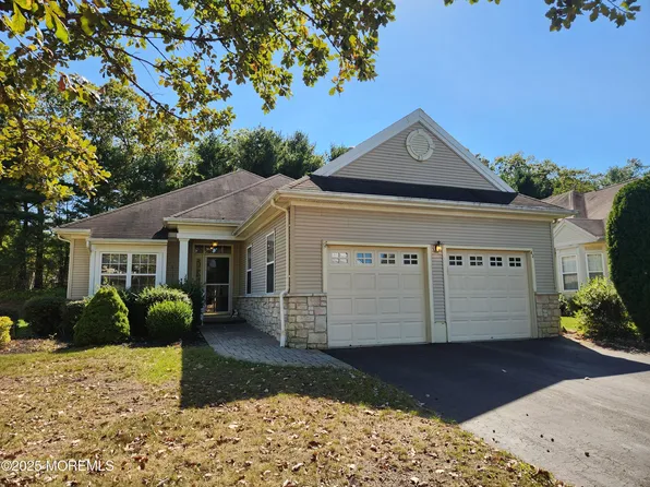 42 Drayton Road, Manchester, NJ 08759