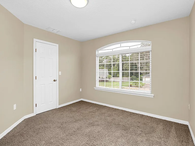 1422 Saffron Trl — Photo 23