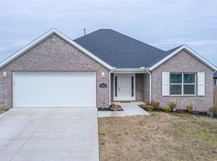 3692 N Avon Ave, Springdale, AR 72764