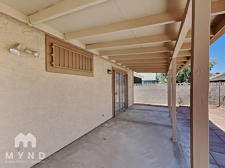 1602 Mapleleaf St — Photo 16
