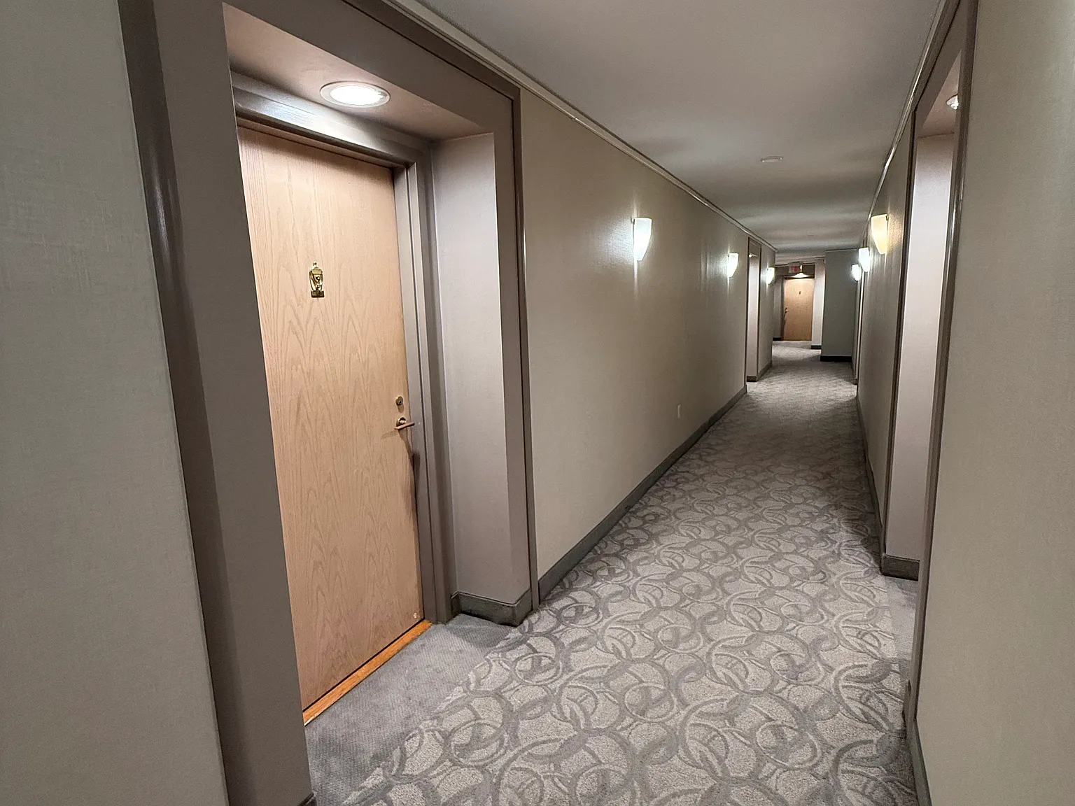 1 bed, 690 sqft, $2,750 — Photo 4