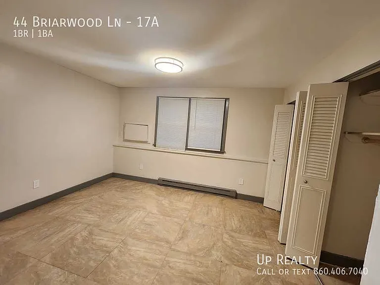 44 Briarwood Ln #17A — Photo 6