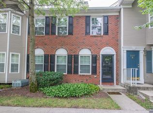 2018 Beatrice Ct, Mahwah, NJ 07430