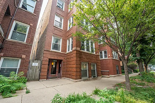 1012 N Oakley Blvd #G Photo 1 1012 N Oakley Blvd #G Photo 1