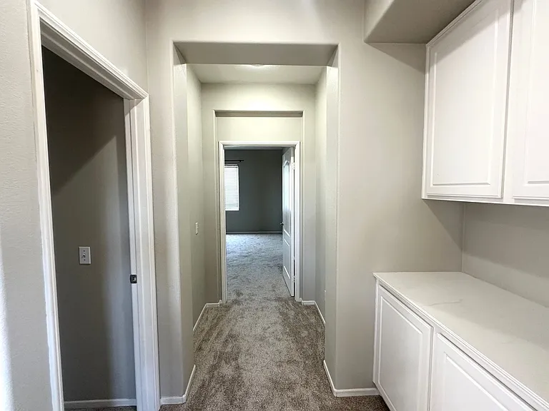36026 Kiel Ct — Photo 16