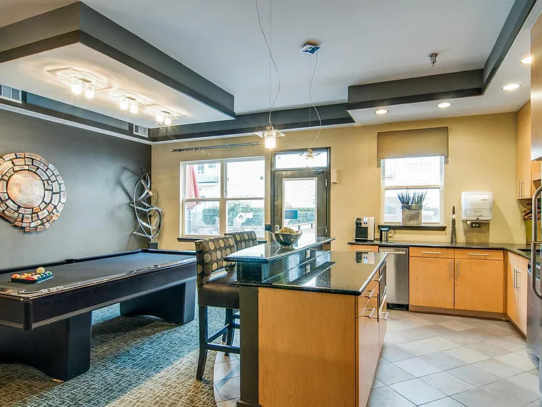 3000 Vanderbilt Pl #300 — Photo 35