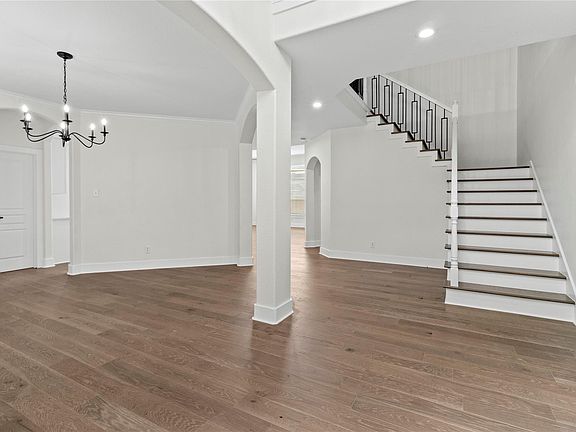 4th image of 23506 Bainford Ct
