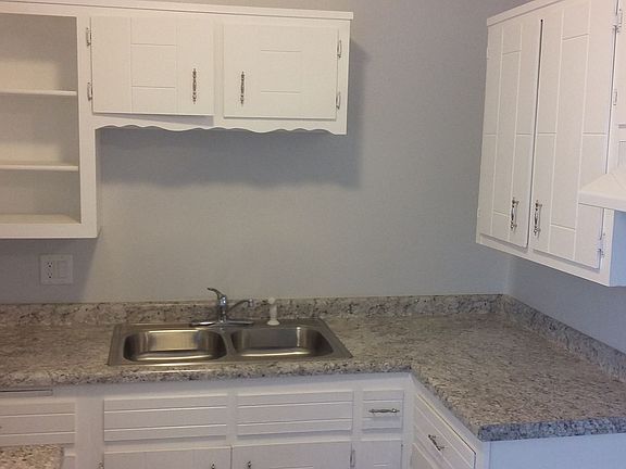 2nd image of 843 Shawano Ave APT D