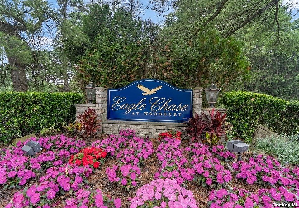 14 Eagle Chase UNIT 14, Woodbury, NY 11797 MLS 3489261 Zillow