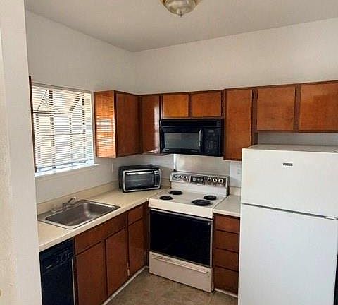 4th image of 7901 Cambridge St APT 60