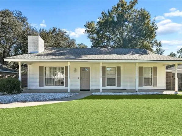 48 Shady Oaks Dr, Covington, LA 70433