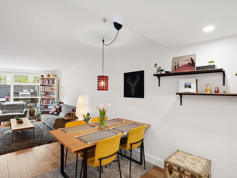 1st image of 638 W 7th Ave #221