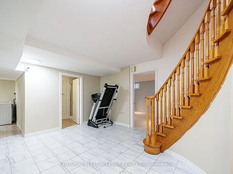 310 Holmes Ave — Photo 32