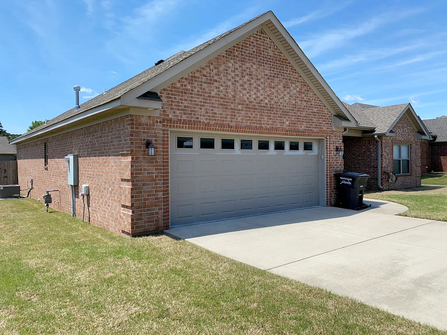 1317 Puritan Dr — Photo 2