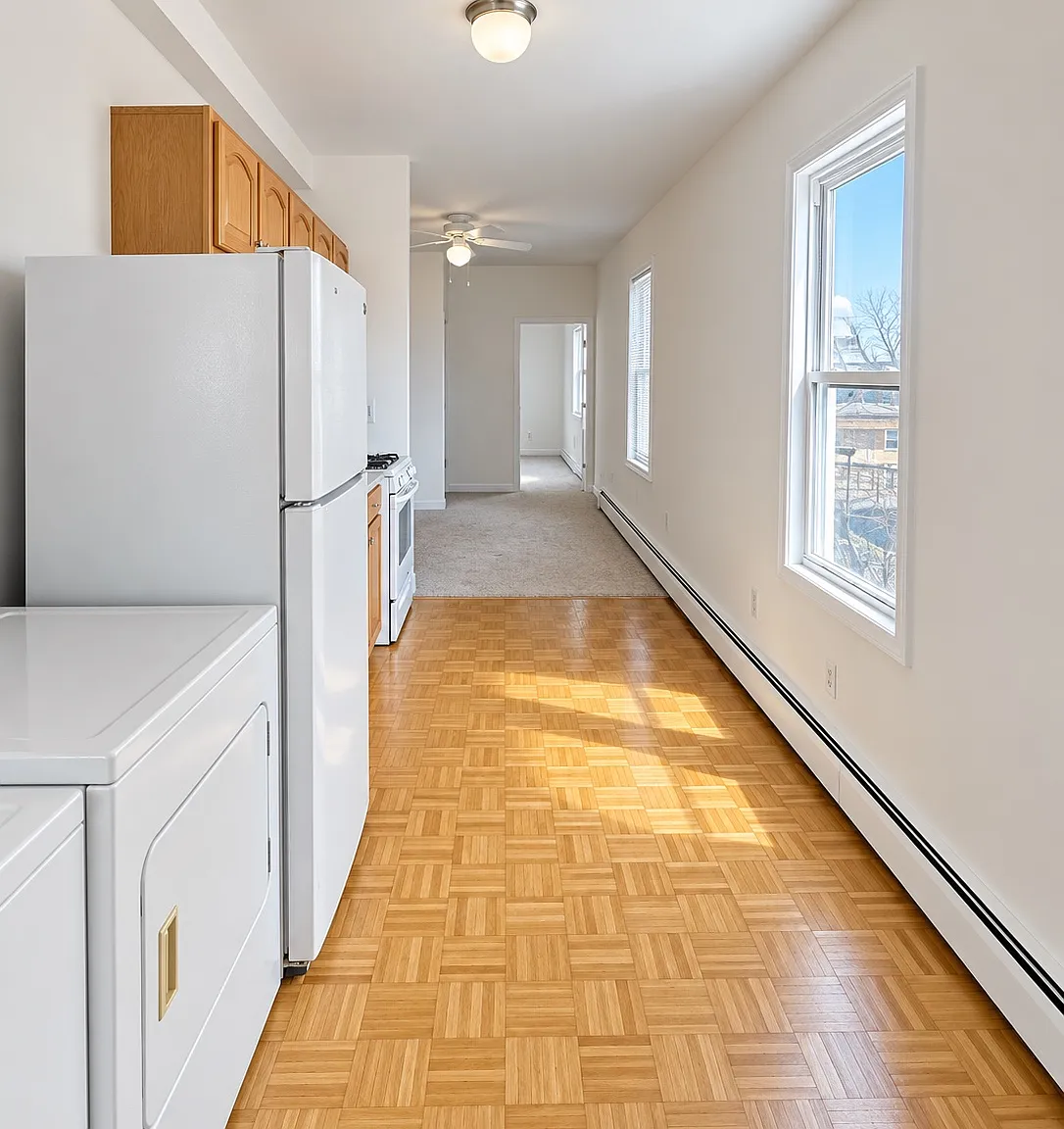 2 bed, 700 sqft, $2,100 — Photo 4