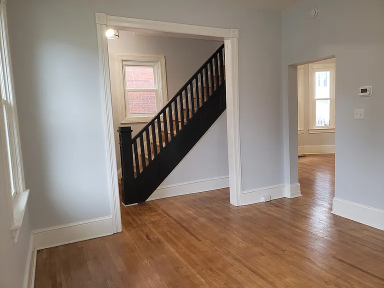 221 W Side Ave — Photo 8