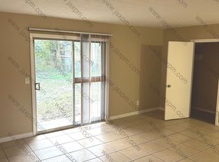 7076 Queen Of Hearts Ct, Jacksonville, FL 32210