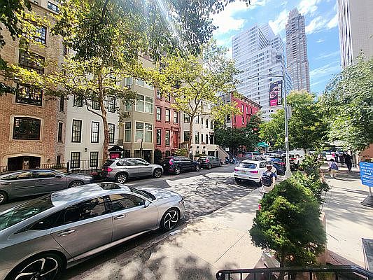 1st image of 309 E 69th St #3S