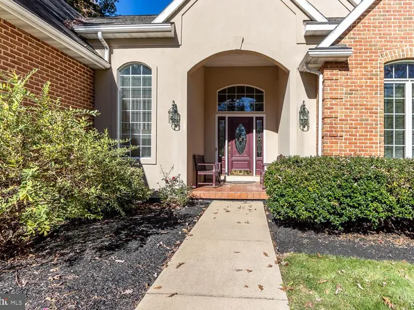 2251 Red Oak Ln, State College, PA 16803