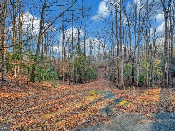 93 Dent Rd, Stafford, VA 22554