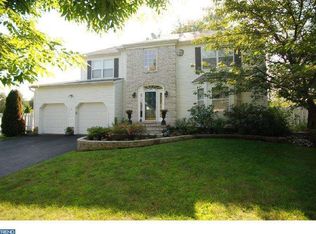 53 Perilli Dr, Hamilton, NJ 08610