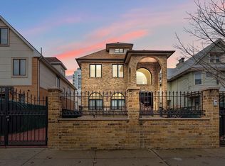 2644 E 19th St, Brooklyn, NY 11235