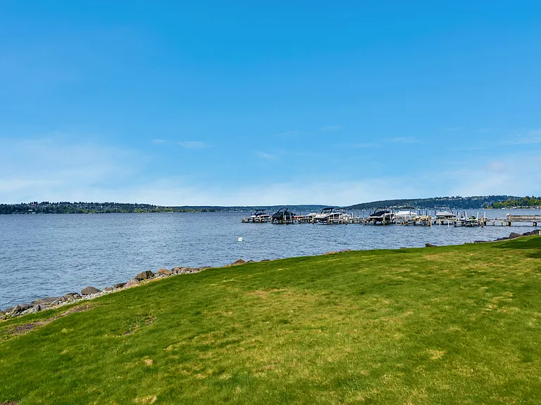 6333 Lake Washington Blvd NE #307 — Photo 21