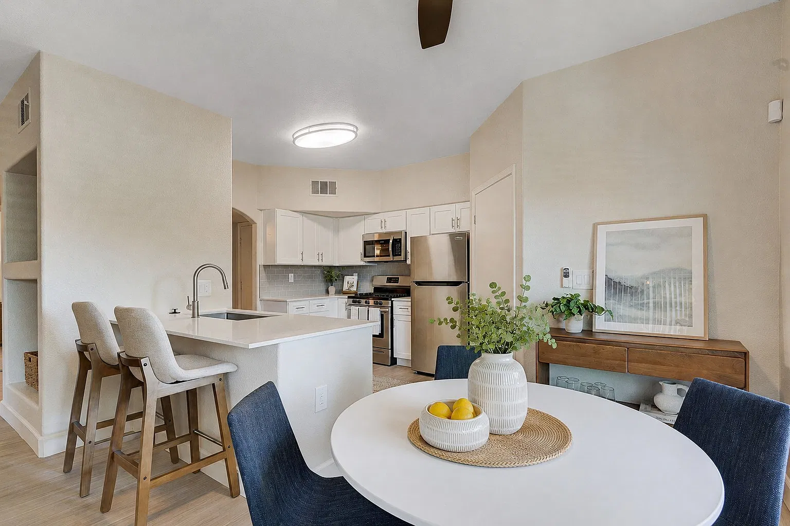 Spanish Ridge Apartments — Photo 1