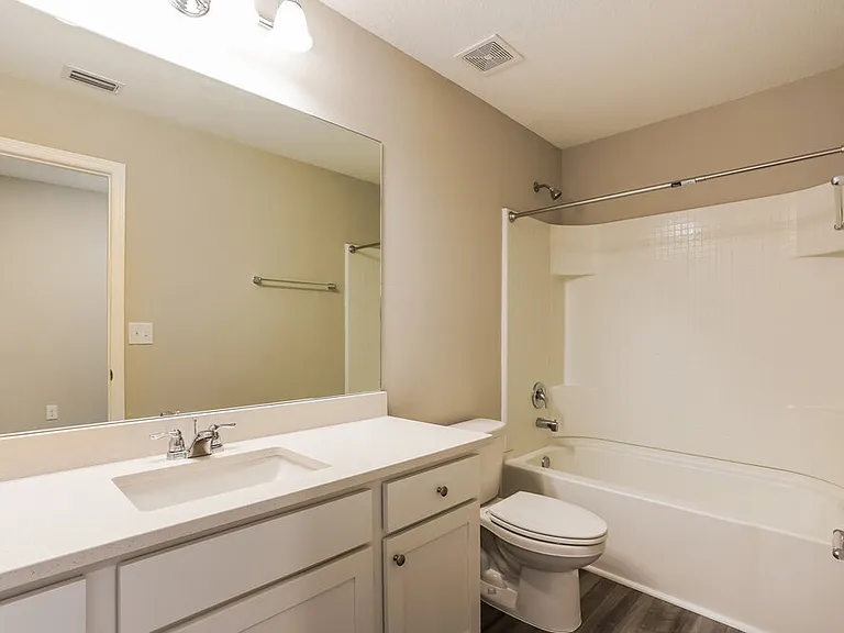807 Kings Pine Ct — Photo 16