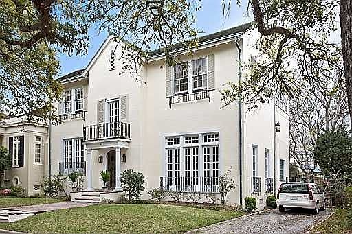 1st image of 43 Versailles Blvd