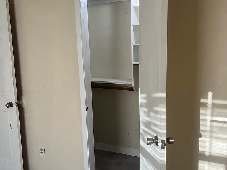 107 Michael Ln — Photo 19