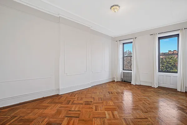 Rented by Daniel Gale Sotheby's International Realty | media 9