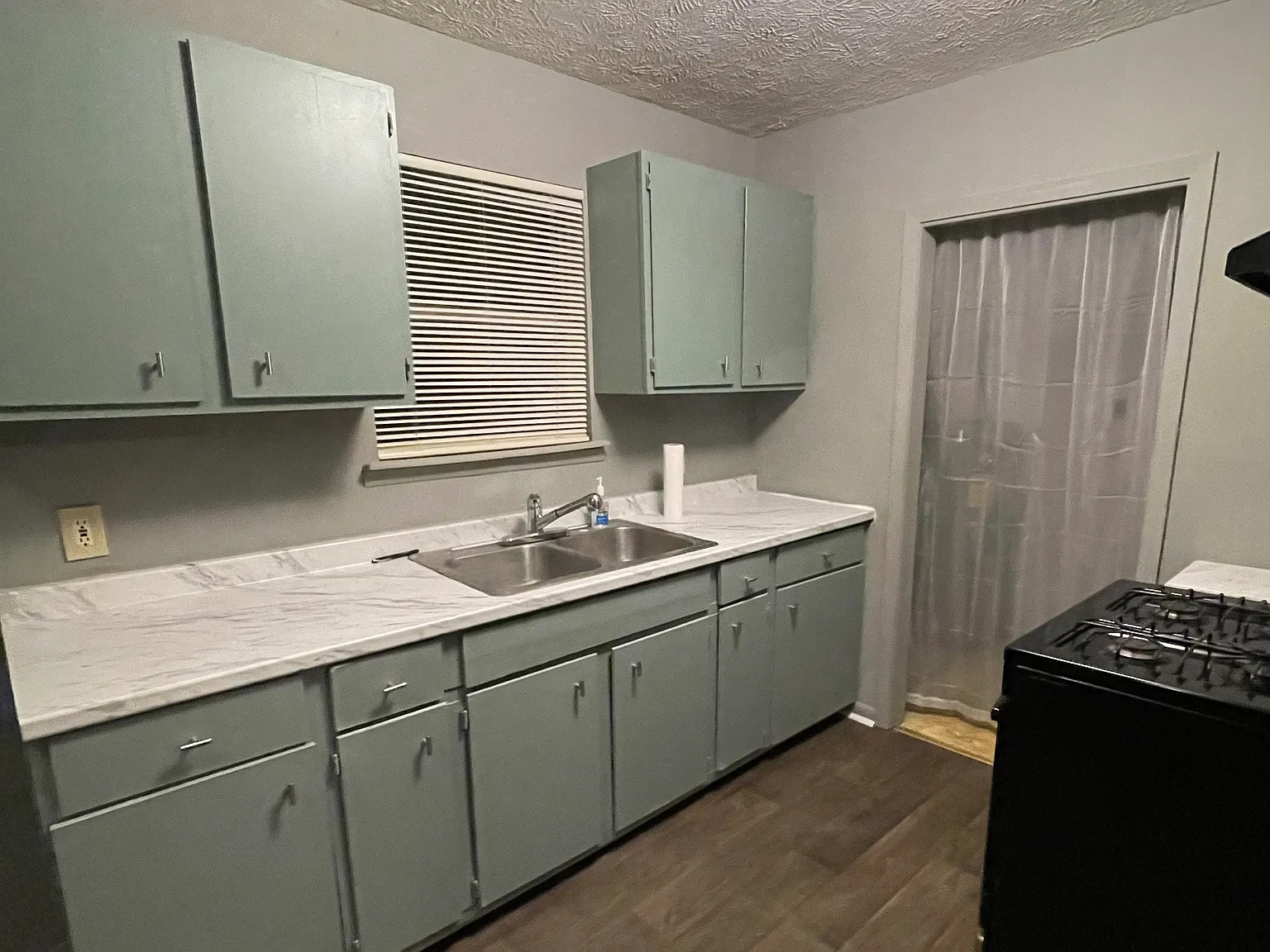 3101 Valley St — Photo 4