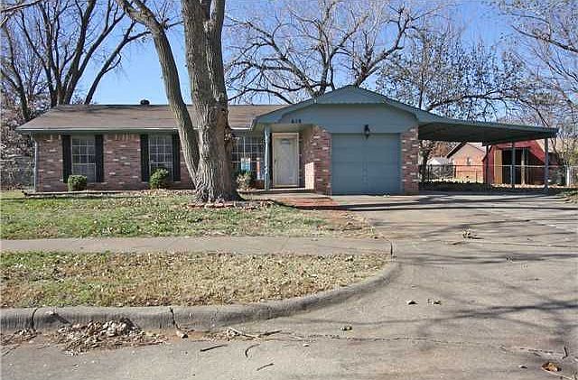 1st image of 618 W Greenwood Ct