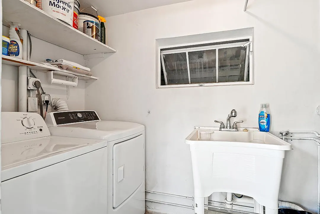 2 bed, 1708 sqft, $3,250 — Photo 3