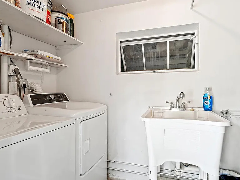 1014 N L St — Photo 3