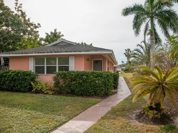 524 97th Ave N Unit A, Naples, FL 34108