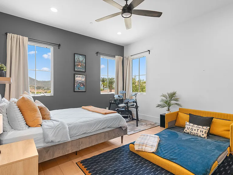 9817 Lorraine Ridge Trl — Photo 58