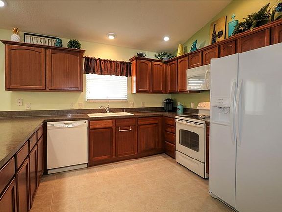 3rd image of 2288 Wade Meadow Ln